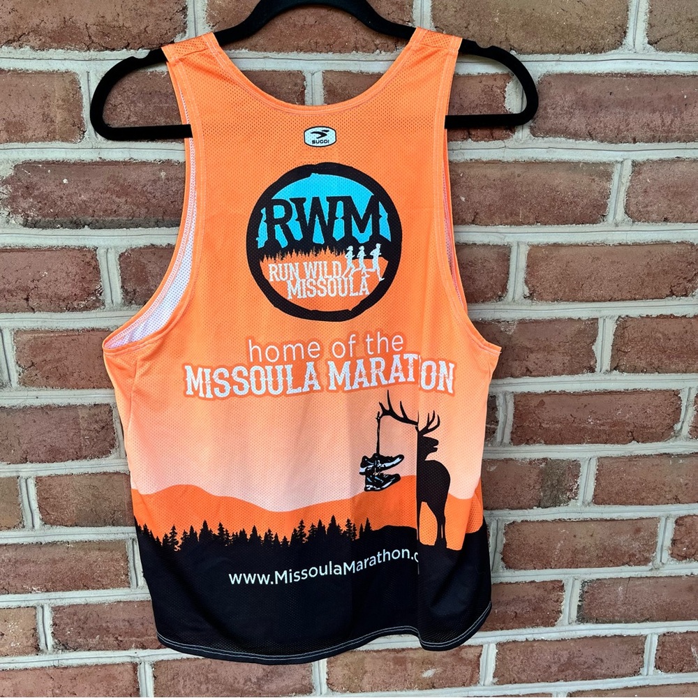Missoula Montana marathon colorful running shirt. Medium - Picture 5 of 7